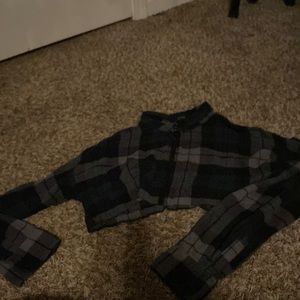 Cropper plaid zip up